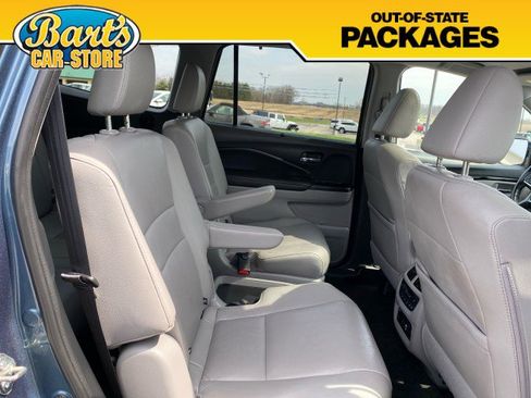 Used 2021 Honda Pilot Touring image 13