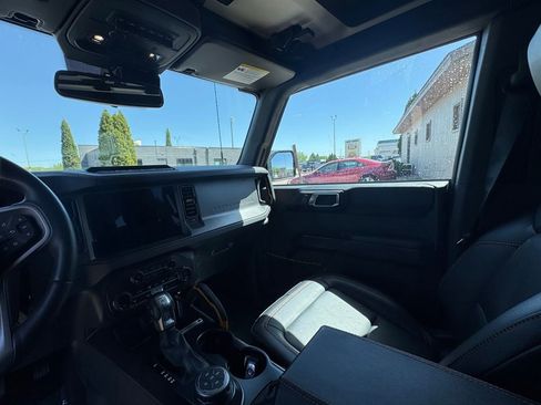 Used 2024 Ford Bronco Badlands AWD/4WD image 23