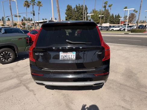 Used 2018 Volvo XC90 T6 Momentum w/ Convenience Package AWD/4WD image 4