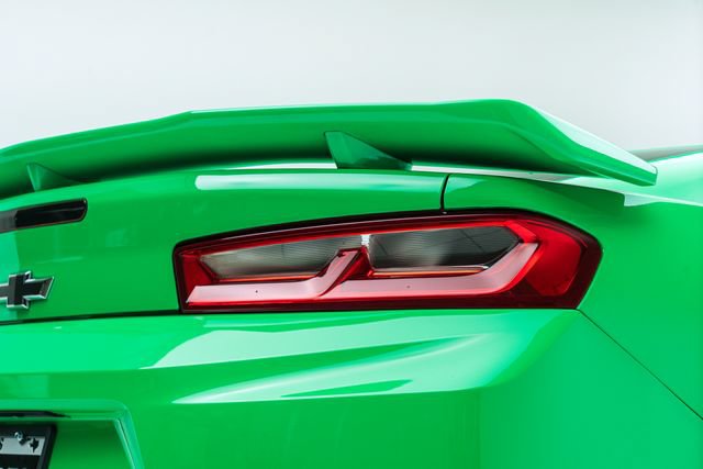 Used 2017 Chevrolet Camaro ZL1 RWD image 15