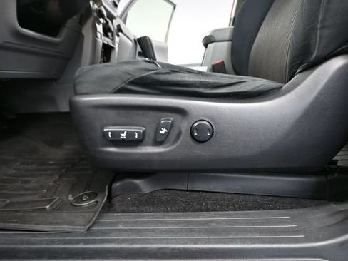 Used 2013 Toyota 4Runner SR5 w/ Convenience Pkg AWD/4WD image 19