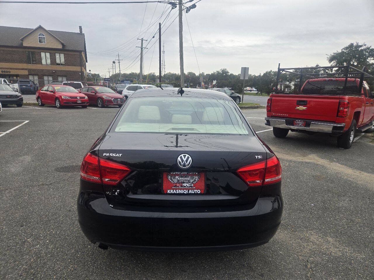 Used 2015 Volkswagen Passat 1.8T Limited Edition FWD image 10