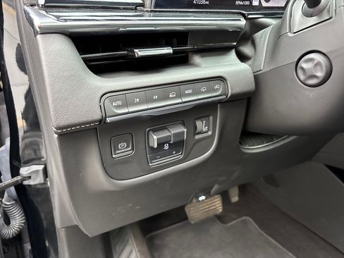 Used 2022 Cadillac Escalade Sport w/ Touring Package image 14