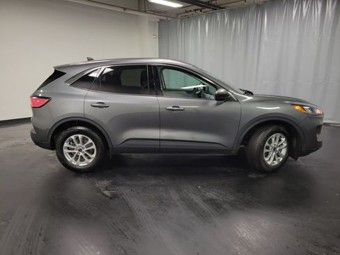 Used 2022 Ford Escape SE FWD image 9