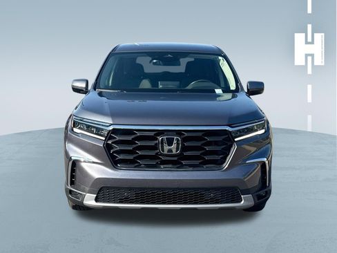 Used 2025 Honda Pilot EX-L image 2