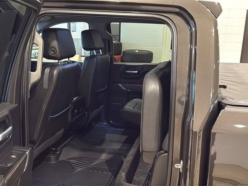 Used 2021 Chevrolet Silverado 1500 LT Trail Boss w/ Convenience Package II image 20