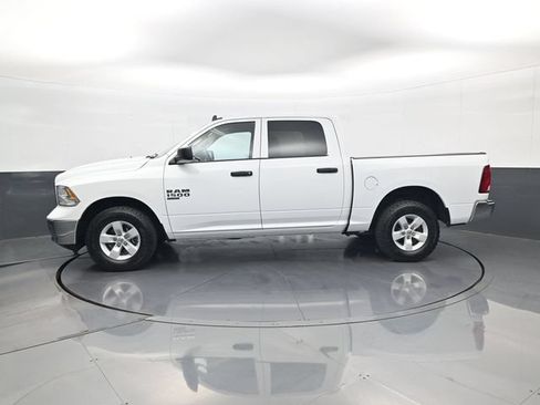Used 2022 RAM 1500 Classic SLT w/ Electronics Group AWD/4WD image 8