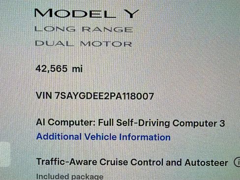 Used 2023 Tesla Model Y Long Range AWD/4WD image 17