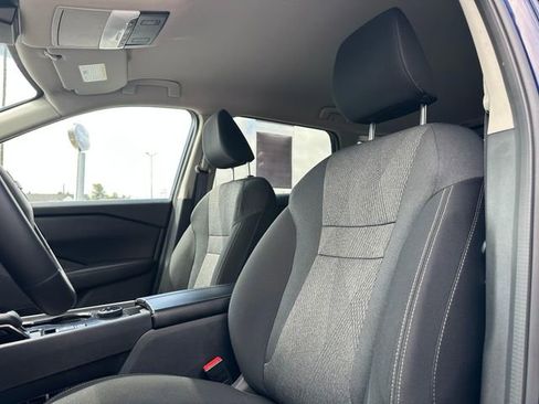 Used 2025 Nissan Rogue SV AWD/4WD image 10