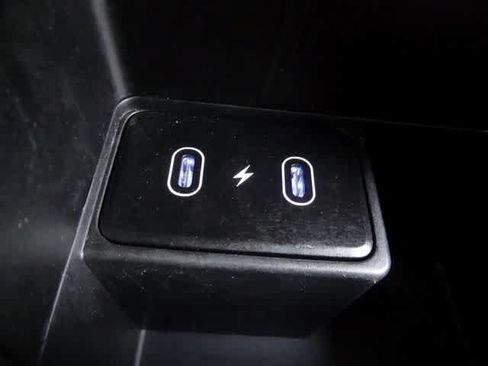 Used 2024 Hyundai Kona SEL FWD image 12