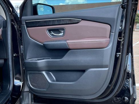 Used 2024 Honda Pilot Elite image 28