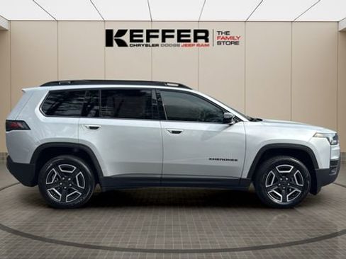 New 2026 Jeep Cherokee Laredo AWD/4WD image 6