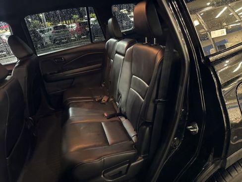 Used 2023 Honda Passport EX-L image 14