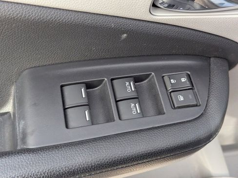 Used 2019 Honda Pilot Elite image 25