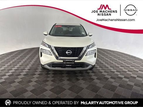 Certified 2023 Nissan Rogue SV image 2