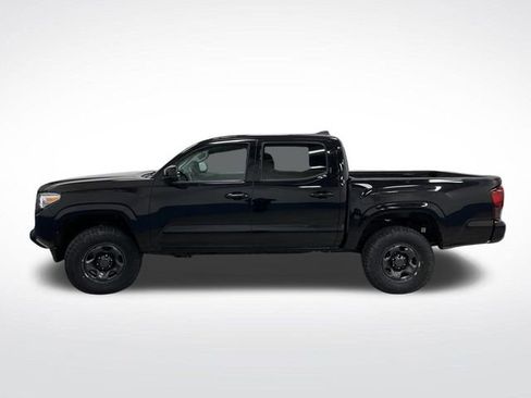 Used 2022 Toyota Tacoma SR image 10