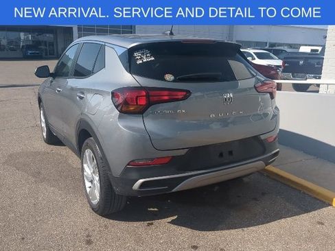 Certified 2025 Buick Encore GX Preferred w/ Comfort Package FWD image 3