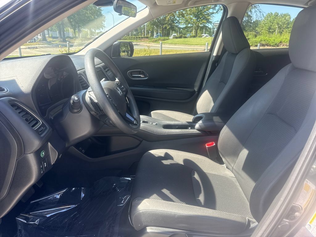 Used 2021 Honda HR-V EX image 13