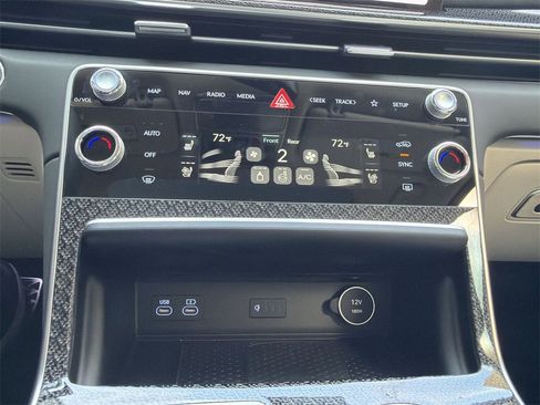 New 2026 Genesis GV80 3.5T e-SC image 17