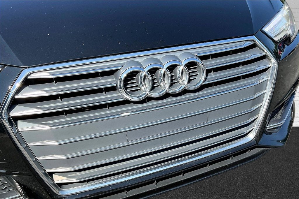 Used 2019 Audi A4 2.0T Premium w/ Convenience Package FWD image 29