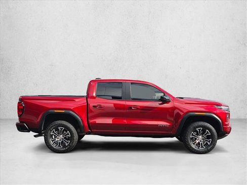 Certified 2024 GMC Canyon AT4 image 4