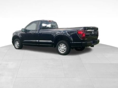 Used 2025 Ford F150 XL RWD image 5