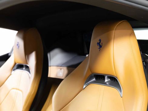 Used 2022 Ferrari SF90 Stradale image 39