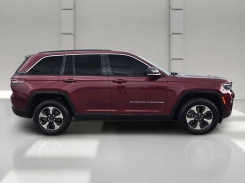 Used 2024 Jeep Grand Cherokee Limited 4xe AWD/4WD image 6