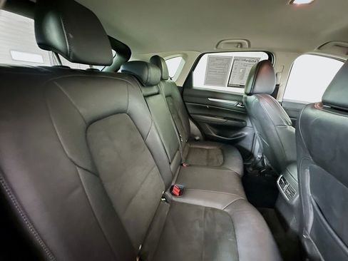 Used 2017 MAZDA CX-5 Touring image 25