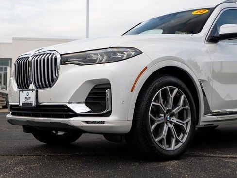 Used 2022 BMW X7 xDrive40i w/ Premium Package image 7