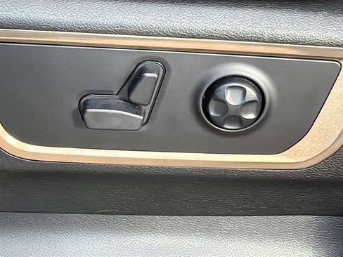 Used 2023 RAM 1500 Limited w/ Bed Utility Group image 25