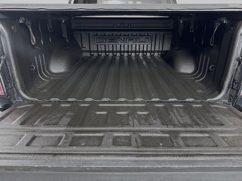 Used 2022 GMC Canyon Denali w/ Denali Black Edition Package image 25