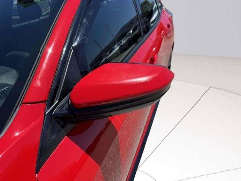 Used 2017 Honda Civic Sport image 13