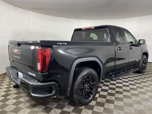 Used 2024 GMC Sierra 1500 Elevation AWD/4WD image 7