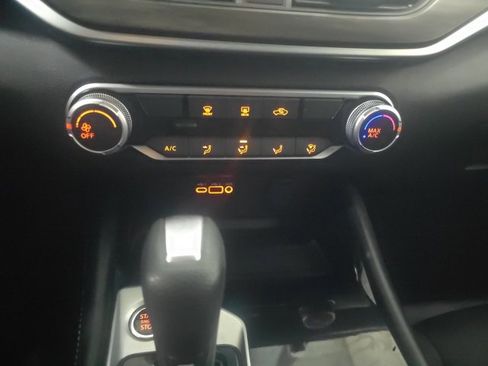 Used 2023 Nissan Altima 2.5 SV image 21