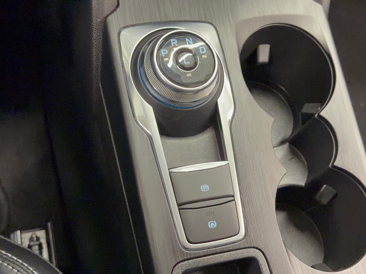 Used 2024 Ford Escape Platinum AWD/4WD image 21