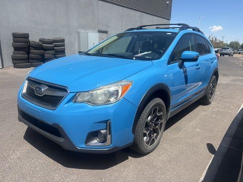 Used 2017 Subaru Crosstrek 2.0i Limited AWD/4WD image 1