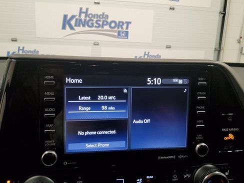 Used 2022 Toyota Highlander XLE image 36