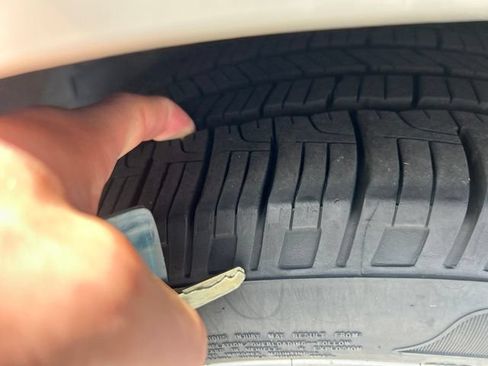 Used 2008 Honda Accord EX-L image 12