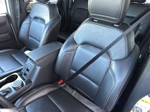 Certified 2025 Ford Bronco Badlands AWD/4WD image 23