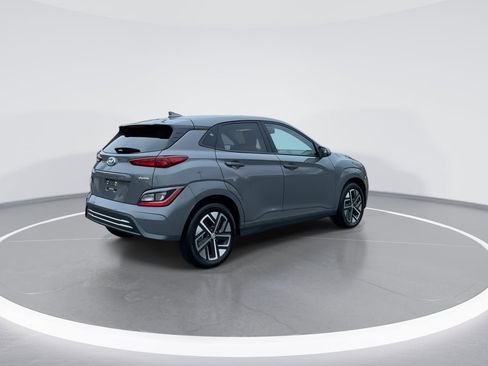 Certified 2023 Hyundai Kona SEL w/ Cargo Package image 7