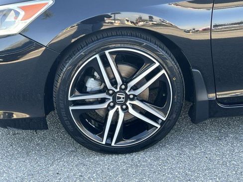 Used 2016 Honda Accord Sport image 32