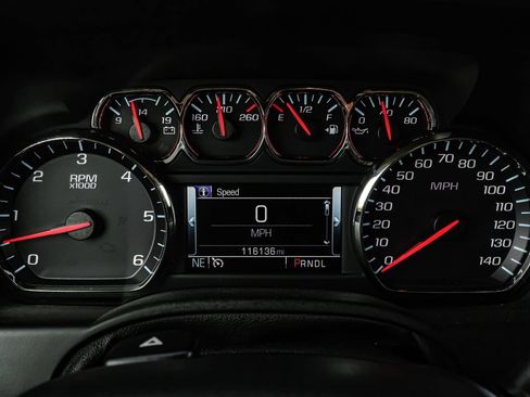 Used 2020 Chevrolet Tahoe Premier AWD/4WD image 17