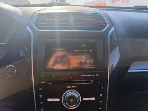 Used 2016 Ford Explorer Sport image 33