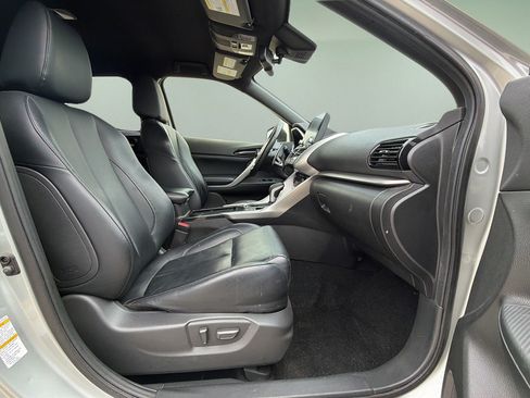 Used 2024 Mitsubishi Eclipse Cross SE AWD/4WD image 11