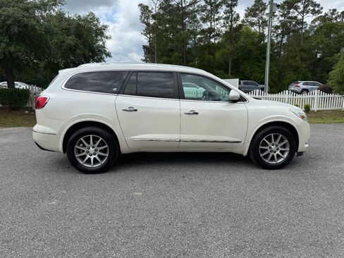 Used 2014 Buick Enclave Leather w/ Trailering Provision Package FWD image 7