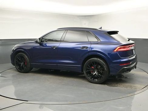 Used 2021 Audi Q8 Prestige w/ Prestige Package AWD/4WD image 6