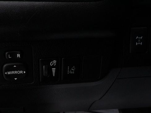 Used 2018 Toyota RAV4 XLE image 16