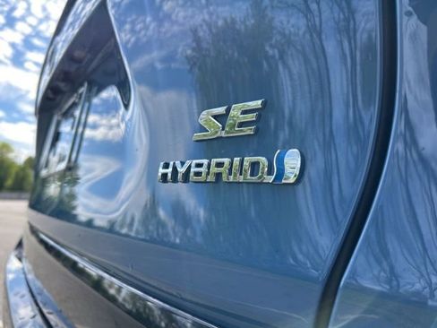 Certified 2024 Toyota RAV4 SE w/ Convenience Package AWD/4WD image 42