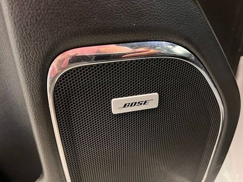 Used 2018 GMC Sierra 1500 SLT AWD/4WD image 11